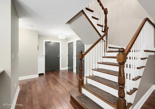 2nd image of 1401 Burr Oak Rd #114B, Hinsdale, IL 60521 | MLS# 12705728