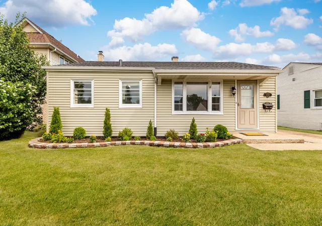 1st image of 8708 44th Pl, Lyons, IL 60534 | MLS# 12705799