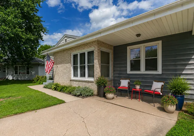 1st image of 1222 7th Avenue Ct, Silvis, IL 61282 | MLS# 12705835