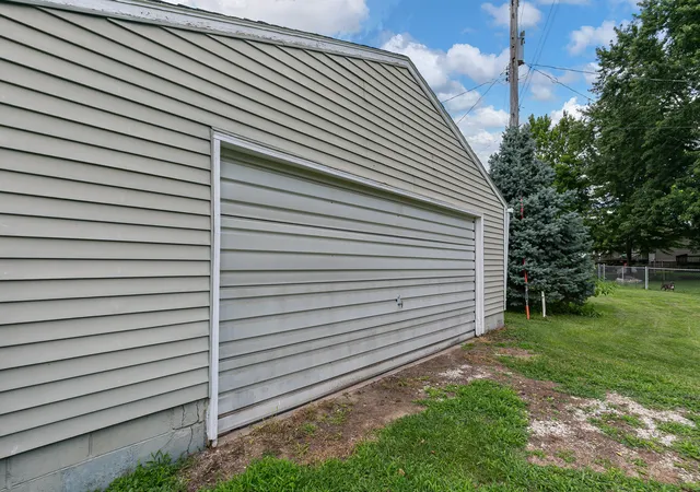 38th image of 1222 7th Avenue Ct, Silvis, IL 61282 | MLS# 12705835
