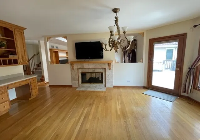 Photo 3 of Single family home for sale at 1660 Whistler Ct, Naperville, IL 60564 | MLS# 12705881 | Listing updated on 2026-09-23