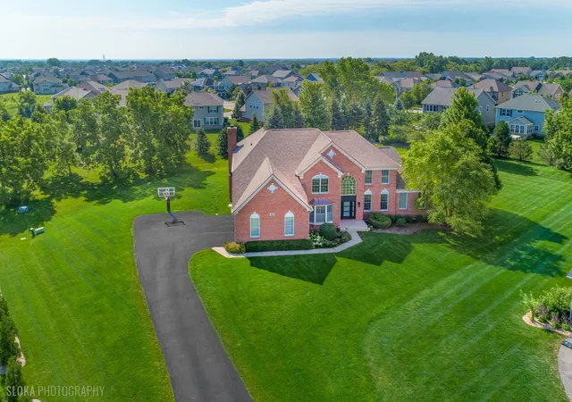 Single family home for sale at 23 Crystal Downs Dr, Hawthorn Woods, IL 60047 | MLS# 12705915