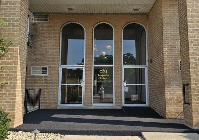 2nd image of 931 W Arquilla Dr #431, Glenwood, IL 60425 | MLS# 12705973