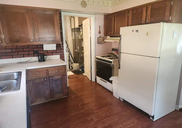 Photo 3 of Single family home for sale at 6145 W 83rd Street, Burbank, IL 60459 | MLS# 12706022 | Listing updated on 2026-10-05