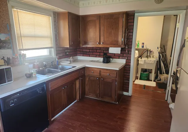 Photo 4 of Single family home for sale at 6145 W 83rd Street, Burbank, IL 60459 | MLS# 12706022 | Listing updated on 2026-10-05