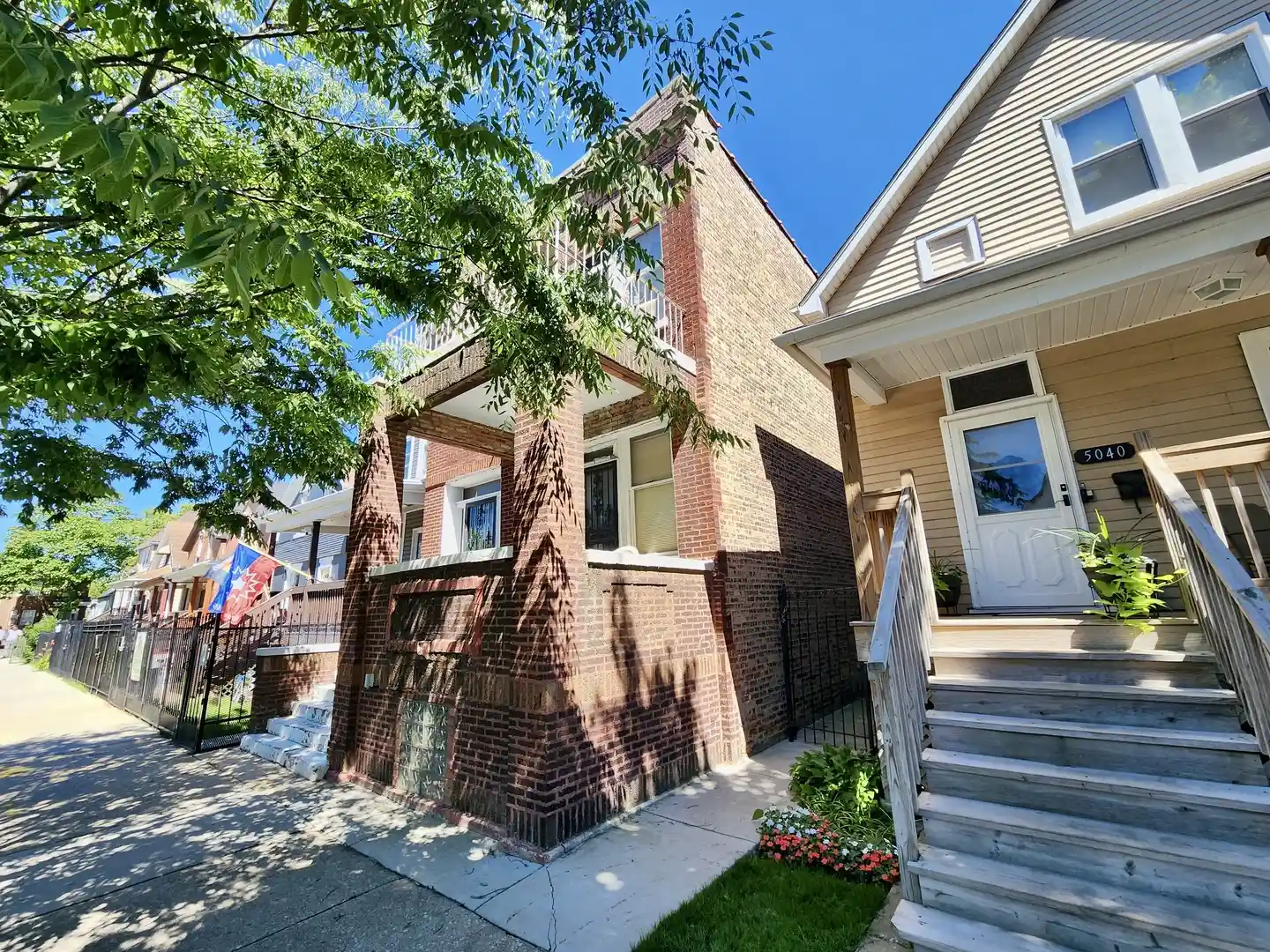 Listing Photo 1 - Condo for sale in 5042 W Superior St located at 5042 W Superior St, Chicago, IL 60644 - Unit 5042 W Superior St