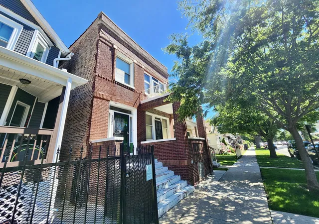 2nd image of 5042 W Superior St, Chicago, IL 60644 | MLS# 12706067