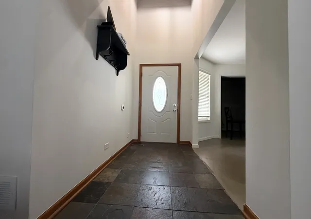 Photo 4 of Single family home for sale at 1202 Holiday Dr, Somonauk, IL 60552 | MLS# 12706076 | Listing updated on 2026-10-04