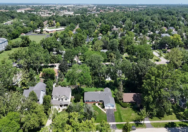 Photo 8 of Land for sale at 325 E Hawthorne Blvd, Wheaton, IL 60187 | MLS# 12706181 | Listing updated on 2026-07-21