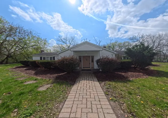 Photo 1 of Single family home for sale at 805 E Palatine Rd, Palatine, IL 60074 | MLS# 12706201 | Listing updated on 2026-07-21