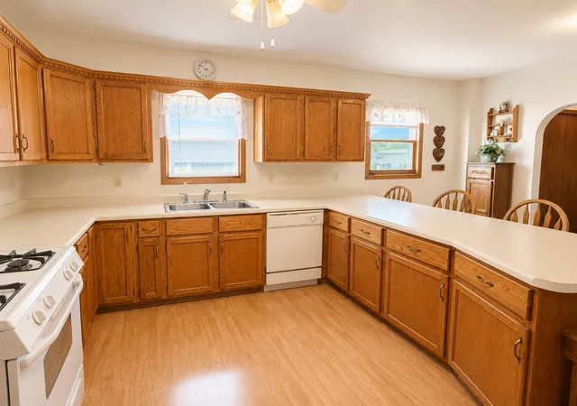 Photo 3 of Single family home for sale at 15251 W Coffman Rd, Forreston, IL 61030 | MLS# 12706252 | Listing updated on 2026-07-22