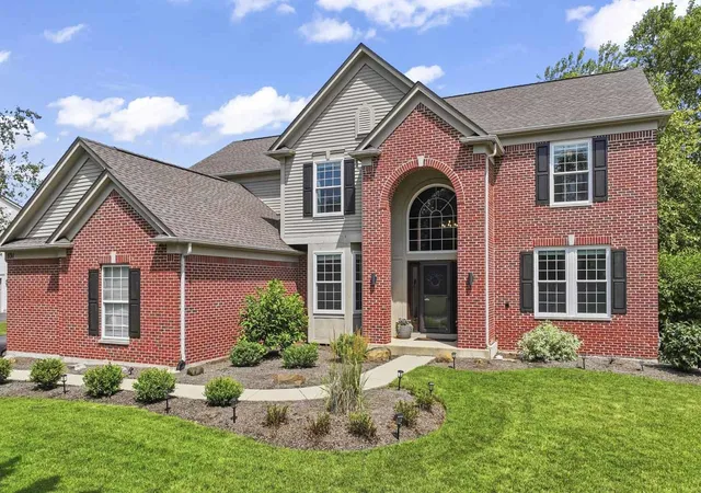 2nd image of 531 Brookside Ave, Algonquin, IL 60102 | MLS# 12706325