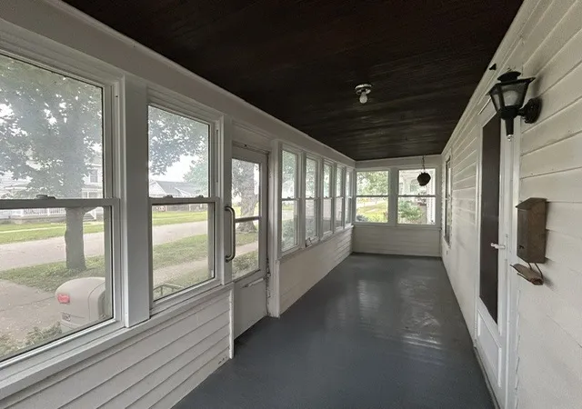 Photo 3 of Single family home for sale at 1125 15th Avenue, Fulton, IL 61252 | MLS# 12706351 | Listing updated on 2026-10-05