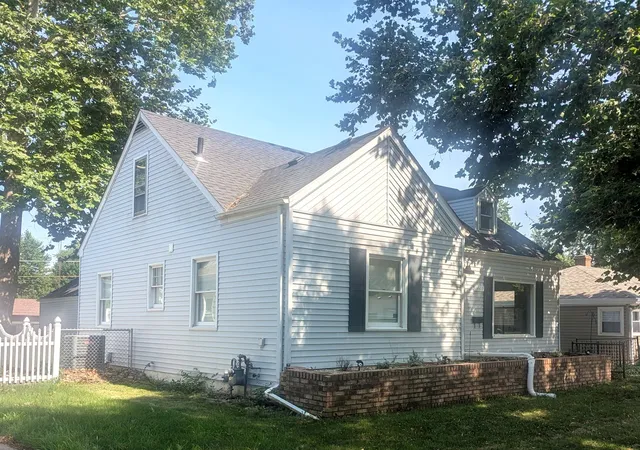 3rd image of 1460 S 6th Avenue, Kankakee, IL 60901 | MLS# 12706410