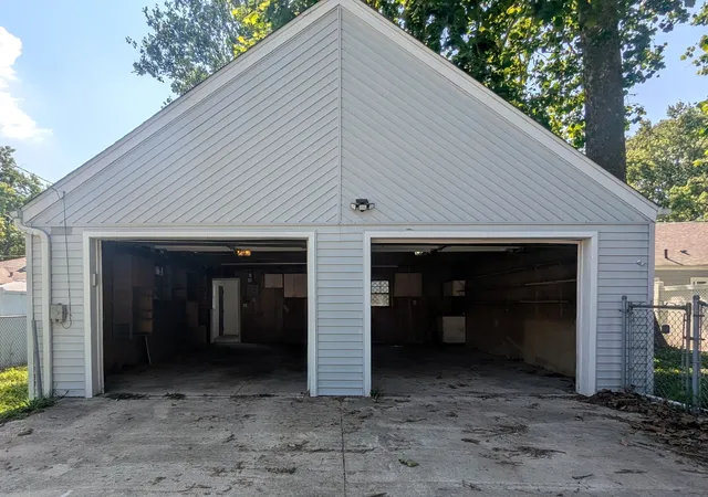 42nd image of 1460 S 6th Avenue, Kankakee, IL 60901 | MLS# 12706410