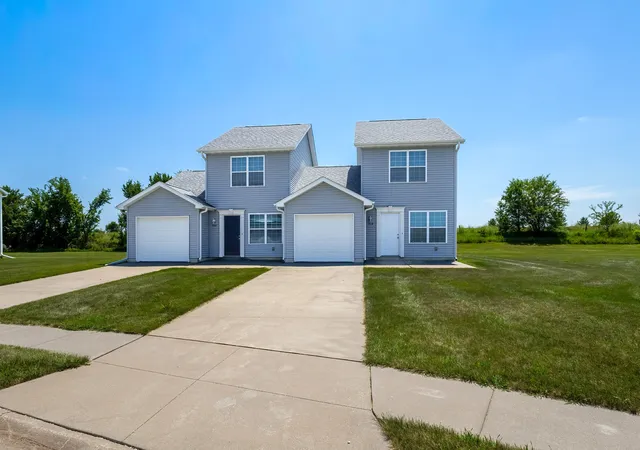 Photo 2 of Sale Pending at 518 Prairie Meadow Dr, Blue Grass, IA 52726 | MLS# 12706430 | Listing updated on 2026-08-16