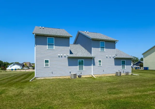 Photo 25 of Sale Pending at 518 Prairie Meadow Dr, Blue Grass, IA 52726 | MLS# 12706430 | Listing updated on 2026-08-16