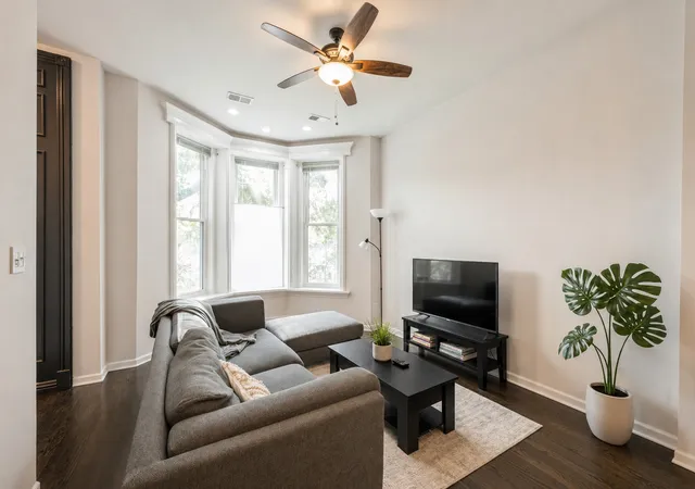 Photo 2 of Sale Pending at 1234 W Huron St, Chicago, IL 60642 | MLS# 12706459 | Listing updated on 2026-08-27