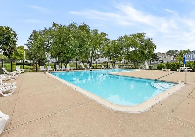 Photo 33 of Townhouse for sale at 1497 Woodcutter Ln #D, Wheaton, IL 60189 | MLS# 12706481 | Listing updated on 2026-09-06