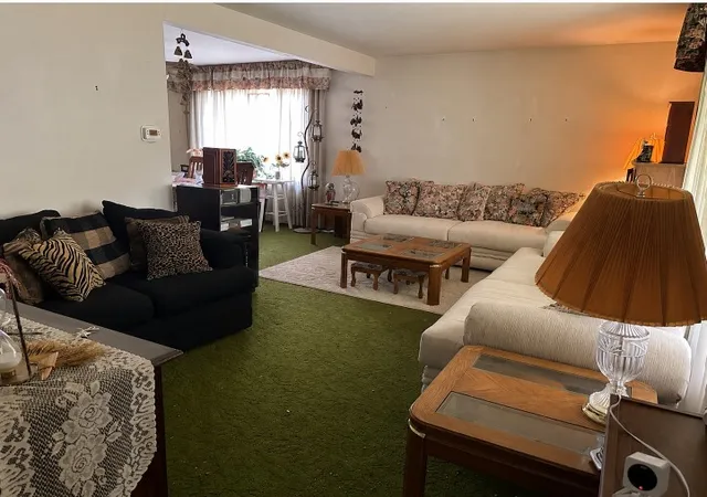 Photo 3 of Single family home for sale at 526 Manistee Ave, Calumet City, IL 60409 | MLS# 12706557 | Listing updated on 2026-09-07