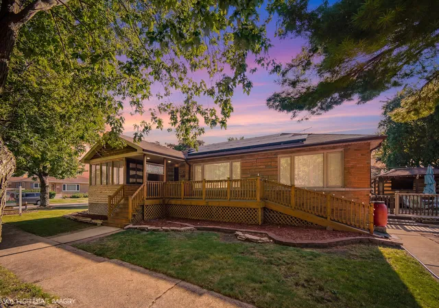 Photo 22 of Single family home for sale at 3032 W 100th Place, Evergreen Park, IL 60805 | MLS# 12706558 | Listing updated on 2026-09-14