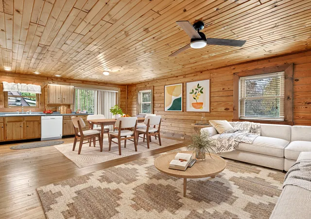 Photo 3 of Single family home for sale at 50 Highview Ave, Fox Lake, IL 60020 | MLS# 12706644 | Listing updated on 2026-10-29