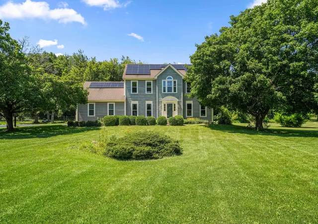 Photo 1 of Single family home for sale at 5n512 Buckskin Trl, St. Charles, IL 60175 | MLS# 12706654 | Listing updated on 2026-09-12