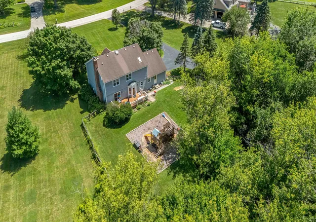 Photo 2 of Single family home for sale at 5n512 Buckskin Trl, St. Charles, IL 60175 | MLS# 12706654 | Listing updated on 2026-09-12