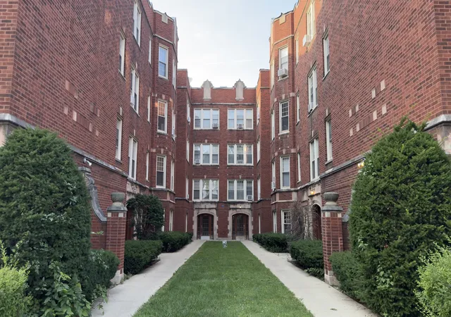 1st image of 4834 W Henderson St #2B, Chicago, IL 60641 | MLS# 12706718