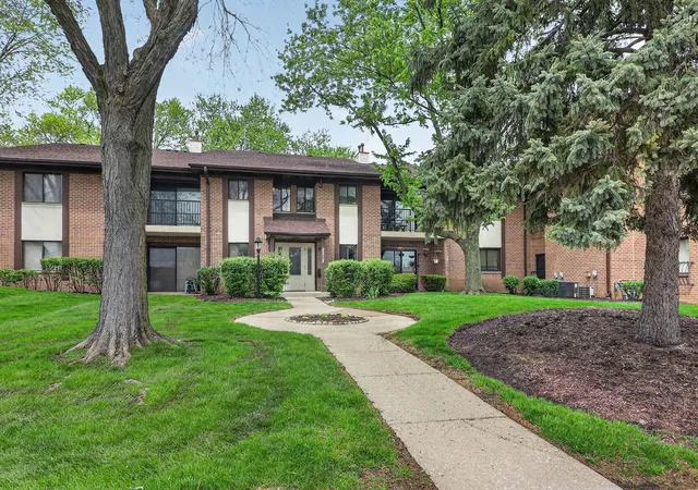 Photo 1 of Condo for sale at 8212 Anchor Dr #508, Woodridge, IL 60517 | MLS# 12706922 | Listing updated on 2026-09-17