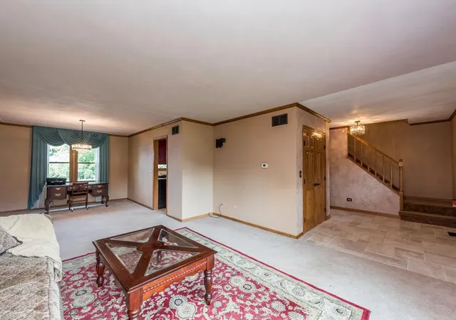 Photo 4 of Sale Pending at 3002 Highland Ct, Winthrop Harbor, IL 60096 | MLS# 12706924 | Listing updated on 2026-09-19