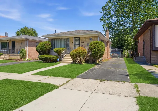 2nd image of 14333 Drexel Ave, Dolton, IL 60419 | MLS# 12706927