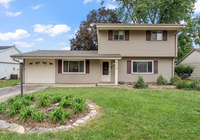 Photo 1 of Single family home for sale at 2712 Alton Dr, Champaign, IL 61821 | MLS# 12706939 | Listing updated on 2026-09-30