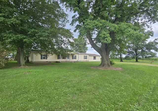 2nd image of 311 S Sycamore St, Keenes, IL 62851 | MLS# 12706975