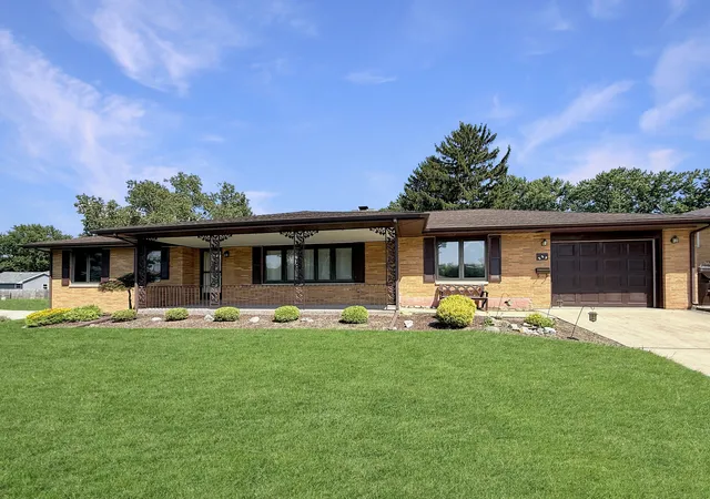 2nd image of 353 Highland Dr, Rantoul, IL 61866 | MLS# 12706977