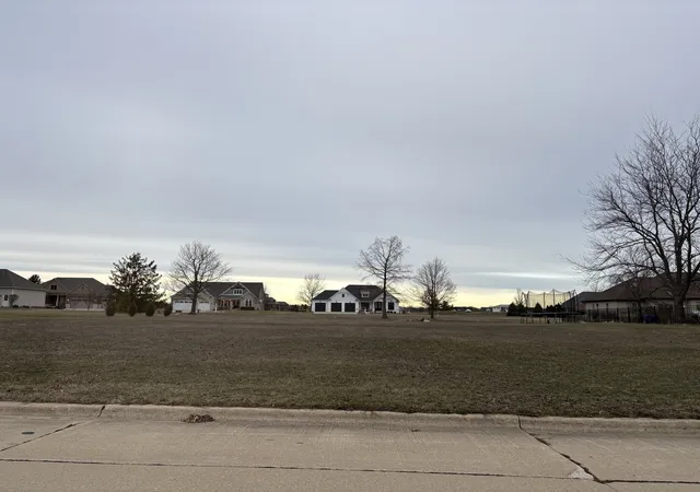 3rd image of 2718 River Birch Ln, Urbana, IL 61802 | MLS# 12706997