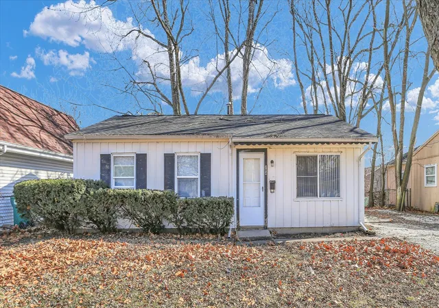 1st image of 704 S Scottswood Dr, Urbana, IL 61802 | MLS# 12707068