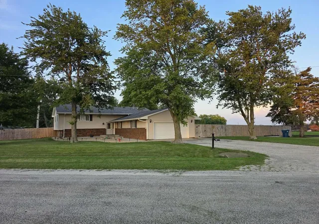 Photo 3 of Sale Pending at 102 E West St, Anchor, IL 61720 | MLS# 12707129 | Listing updated on 2026-08-13