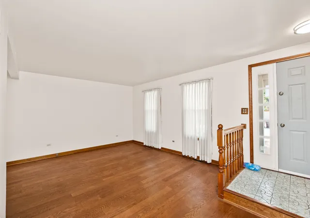 Photo 3 of Single family home for sale at 18604 Carpenter St, Homewood, IL 60430 | MLS# 12707160 | Listing updated on 2026-09-25