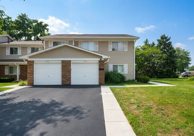 Photo 1 of Townhouse for sale at 536 Alton Ct, Carol Stream, IL 60188 | MLS# 12707179 | Listing updated on 2026-09-01
