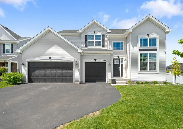 1st image of 1388 Madsen St, Saint Charles, IL 60174 | MLS# 12707212
