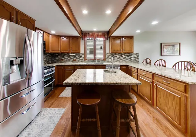 Photo 3 of Single family home for sale at 36701 N Lake St, Ingleside, IL 60041 | MLS# 12707217 | Listing updated on 2026-10-08