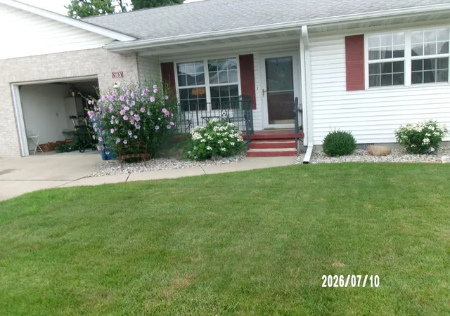 1st image of 103 Fleming Ct #103, Watseka, IL 60970 | MLS# 12707265