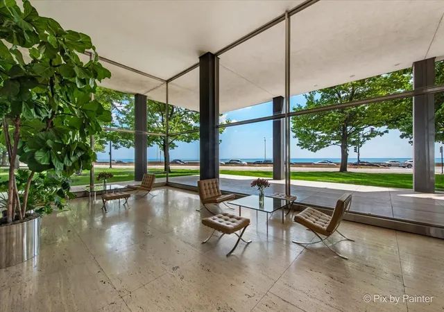 4th image of 860 N Lake Shore Dr #19L, Chicago, IL 60611 | MLS# 12707326