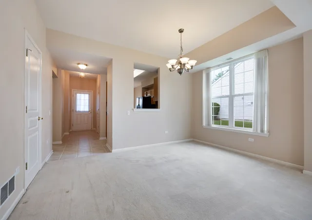 2nd image of 12452 Wedgemere Dr, Huntley, IL 60142 | MLS# 12707375