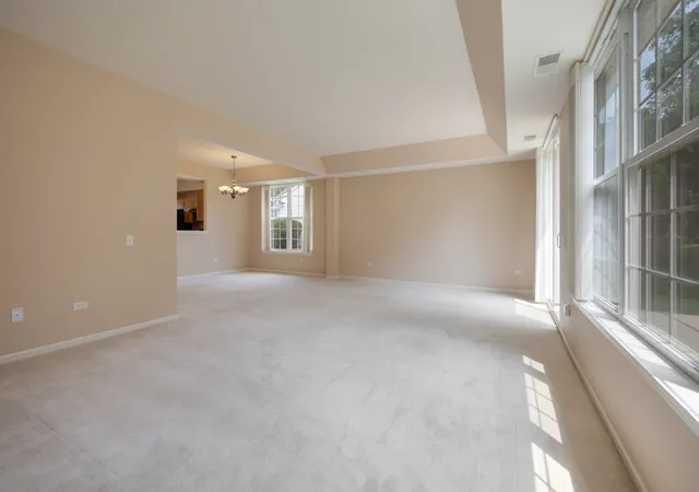 Photo 4 of Single family home for sale at 12452 Wedgemere Dr, Huntley, IL 60142 | MLS# 12707375 | Listing updated on 2026-09-06
