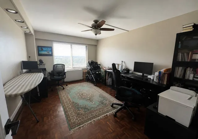 Listing Photo 5 - Condo for sale in building located at 7061 N Kedzie Ave, Chicago, IL 60645 - Unit #1102