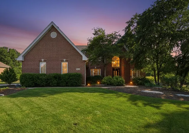 Photo 37 of Sale Pending at 10947 Nebraska St, Frankfort, IL 60423 | MLS# 12707414 | Listing updated on 2026-08-30