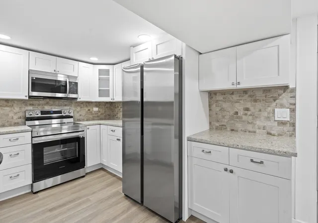 Photo 4 of House for sale at 7234 N Hamilton Ave, Chicago, IL 60645 | MLS# 12707424 | Listing updated on 2026-08-03