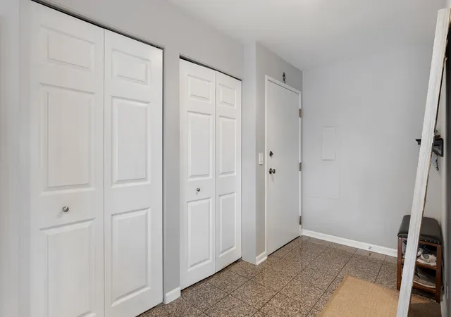 Listing Photo 5 - Condo for sale in building located at 8620 Waukegan Rd, Morton Grove, IL 60053 - Unit #405